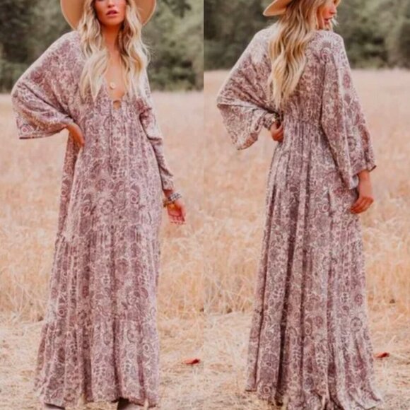 Vici Dresses & Skirts - 🦋 VICI Cantwell Printed Shimmer Metallic Paisley Floral Tiered Maxi Dress